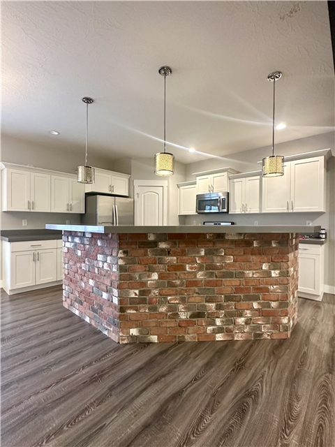 Highland Townhome: 5545 W Sicily Ln