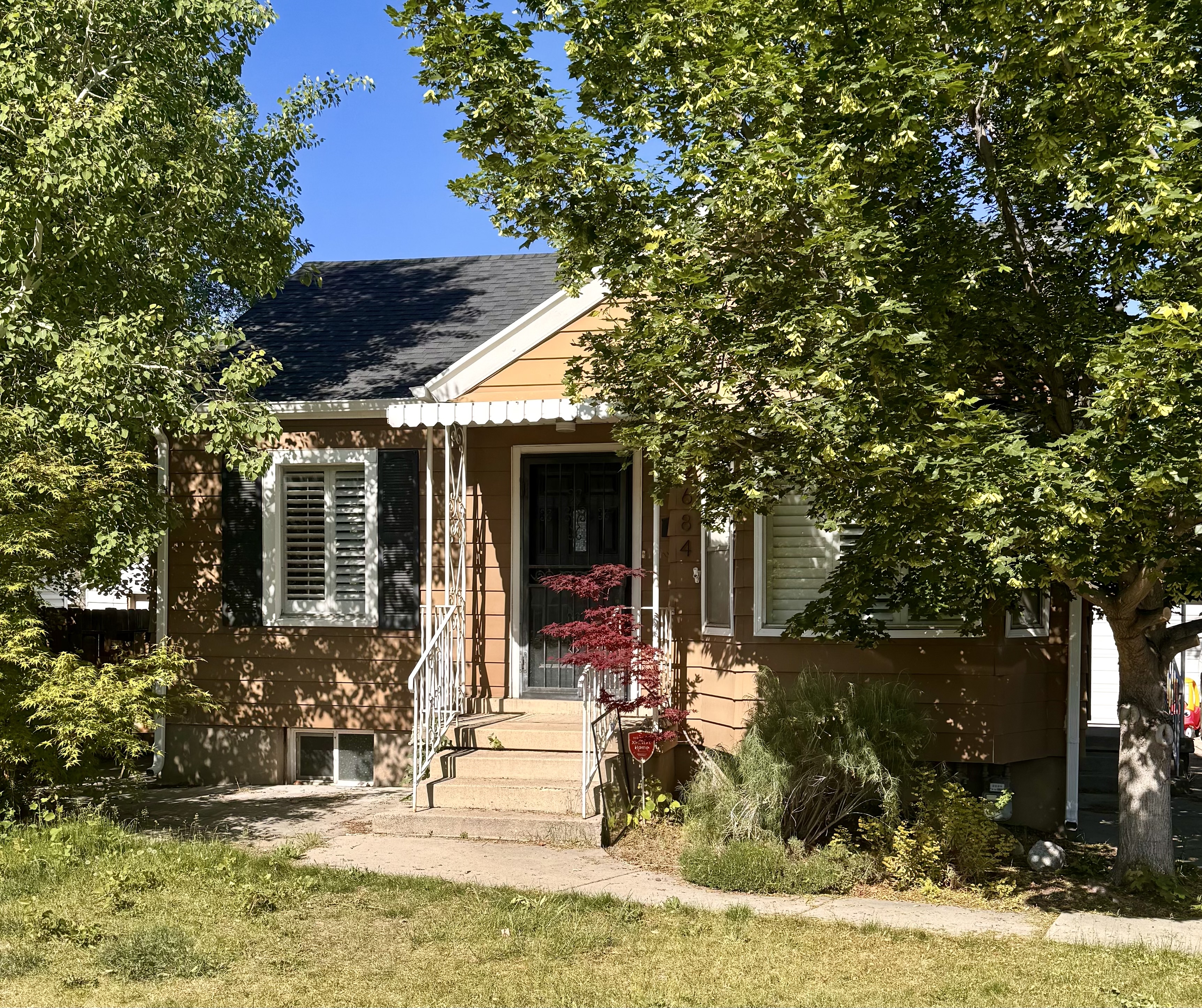 Salt Lake City House: 2684 S 1700 E