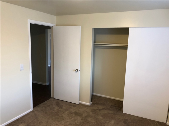 Murray Apartment: 76 W Lester Ave