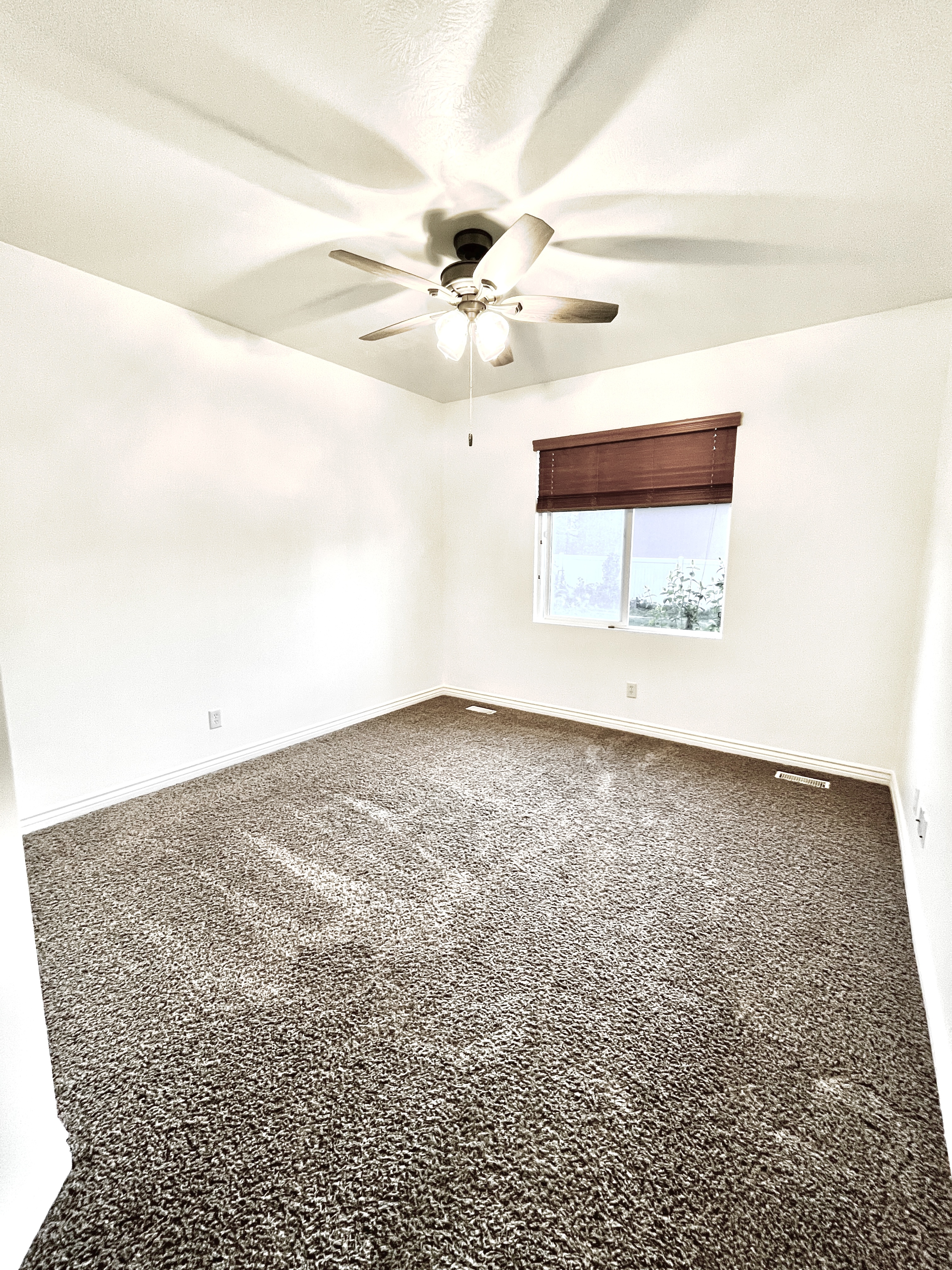 Herriman Single Room: 14394 S Long Ridge Dr