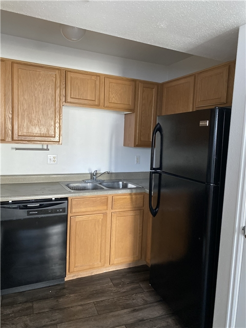 Grantsville Apartment: 366 E Main St