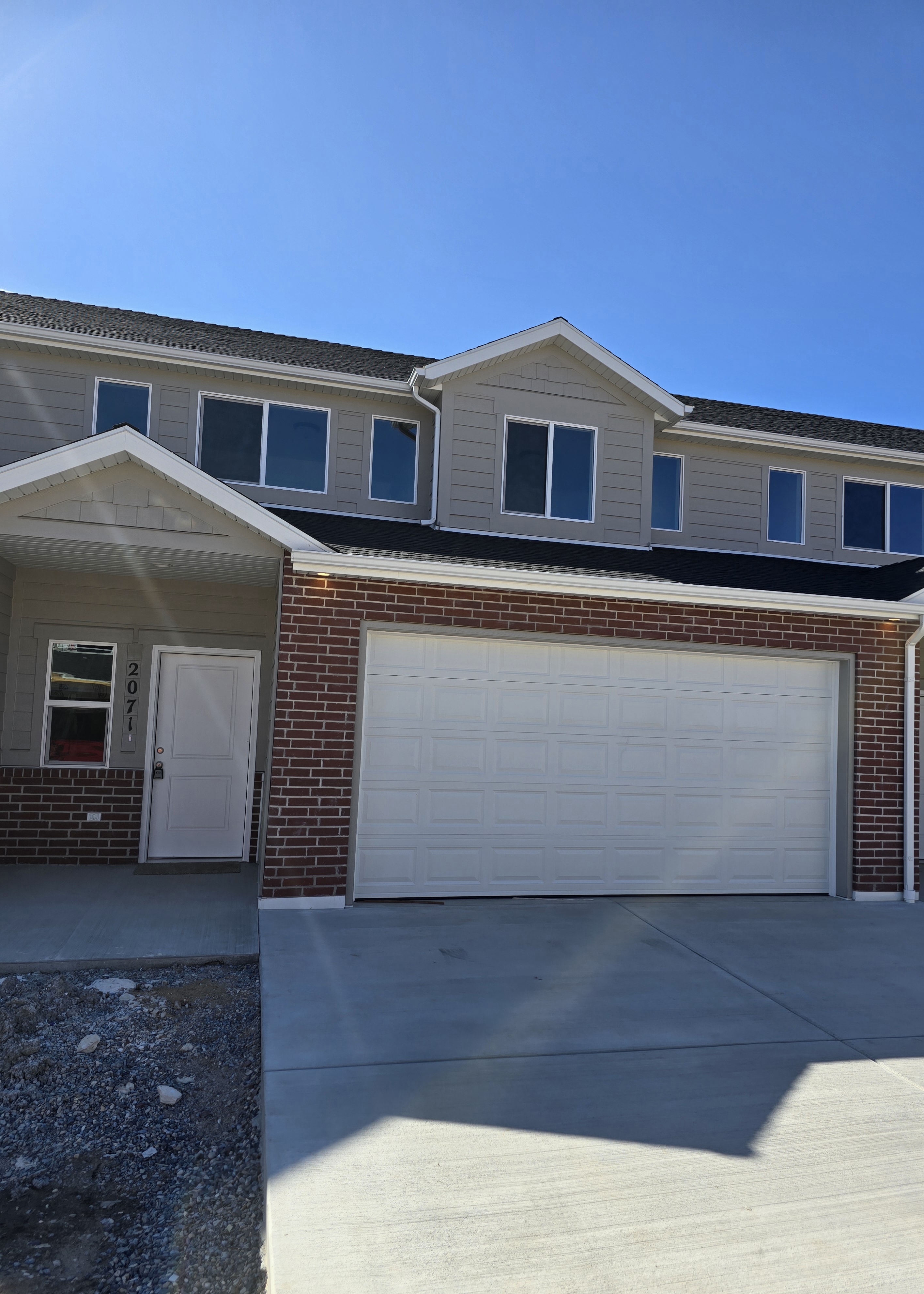 Ogden Townhome: 2071 W 1550 S