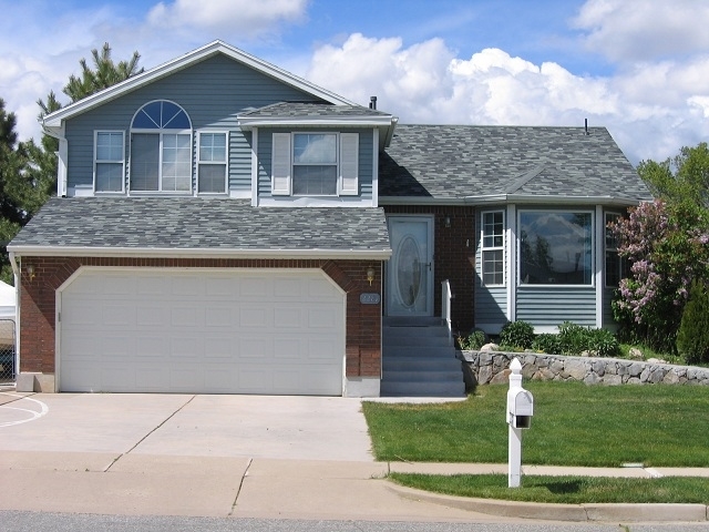 Layton Multiplex: 2281 E 3450 N