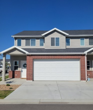 Ogden Townhome: 2108 W 1685 Ct S