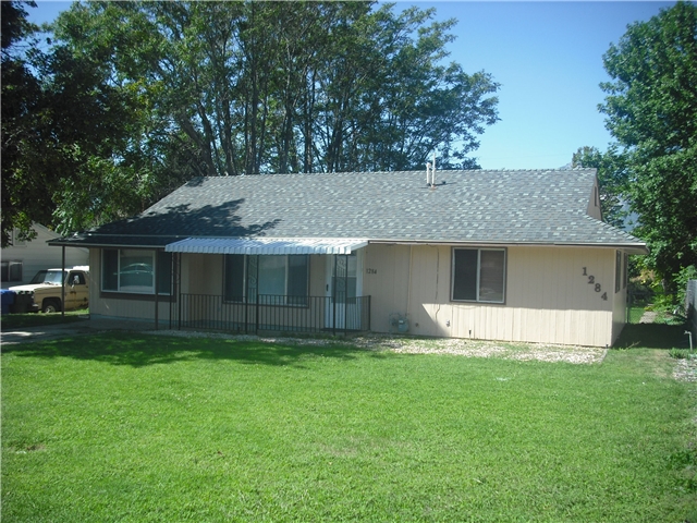 Ogden House: 1284 Harrop St