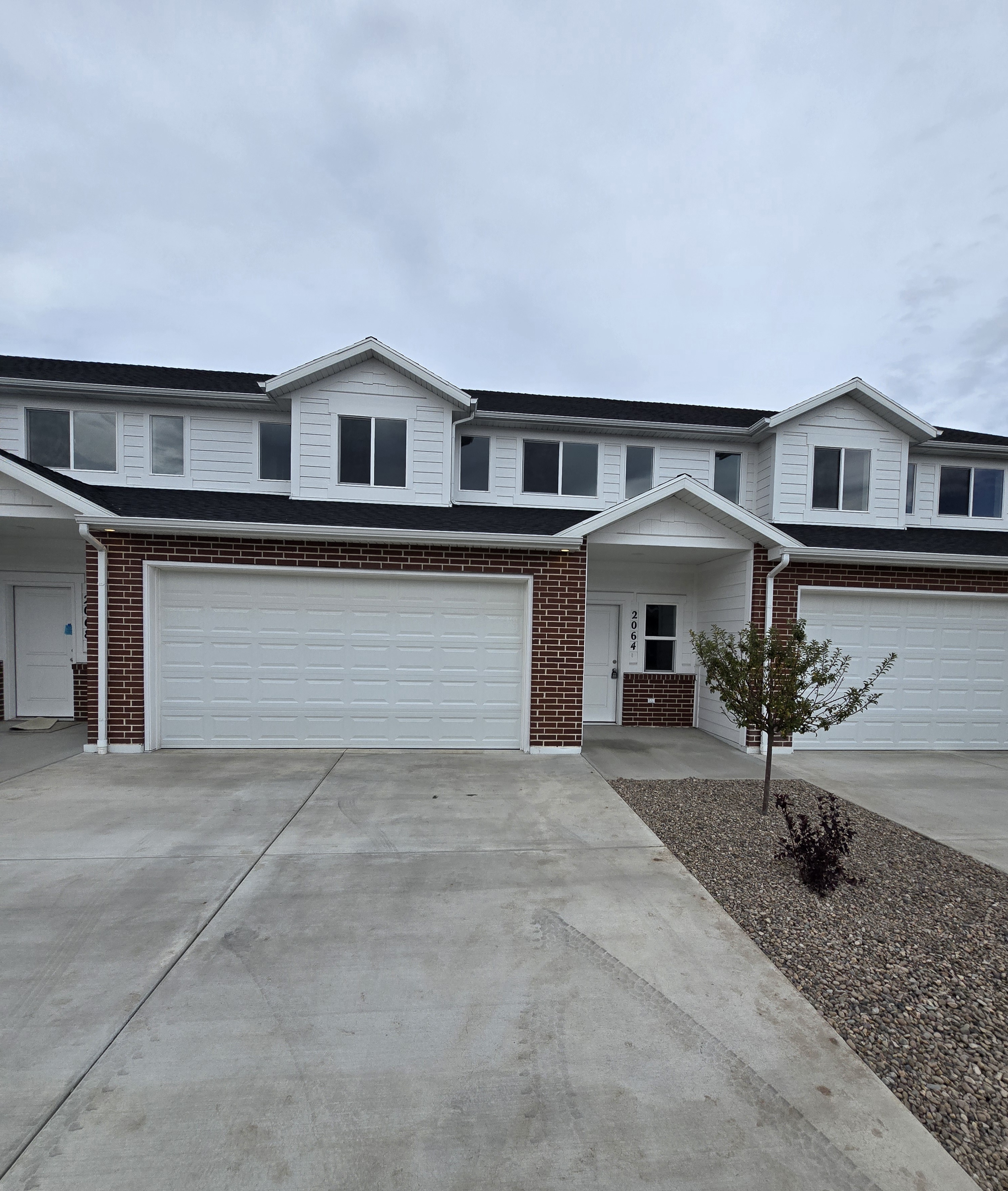 Ogden Townhome: 2064 W 1575 S