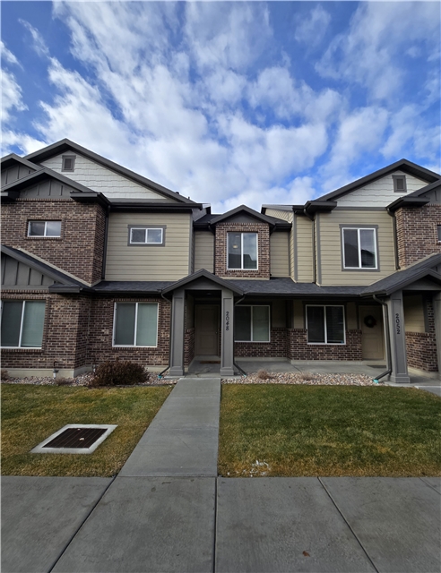 Logan Townhome: 2048 N 350 E