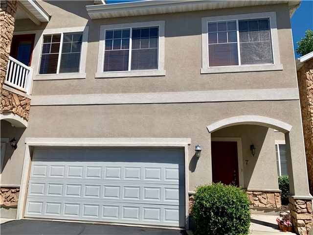 Provo Single Room: 1015 Canyon Meadow Dr