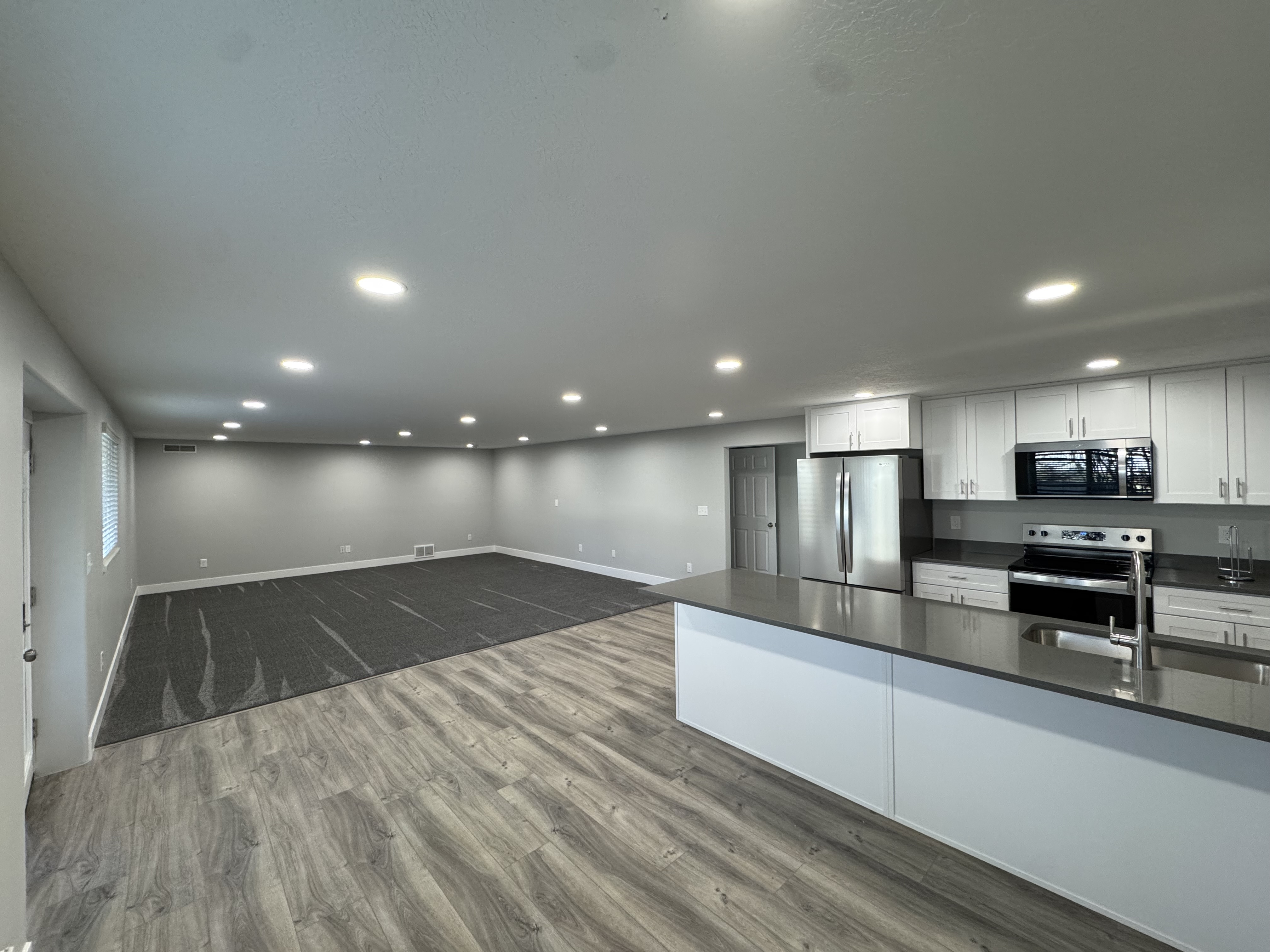 Kaysville Apartment: 1854 W 75 S