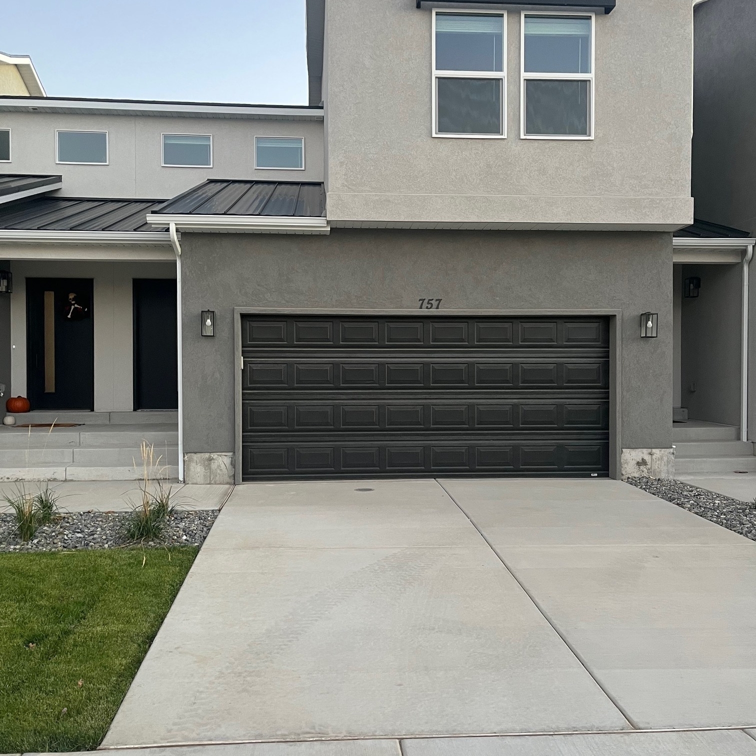 Mapleton Townhome: 757 W Lone Pine Ln