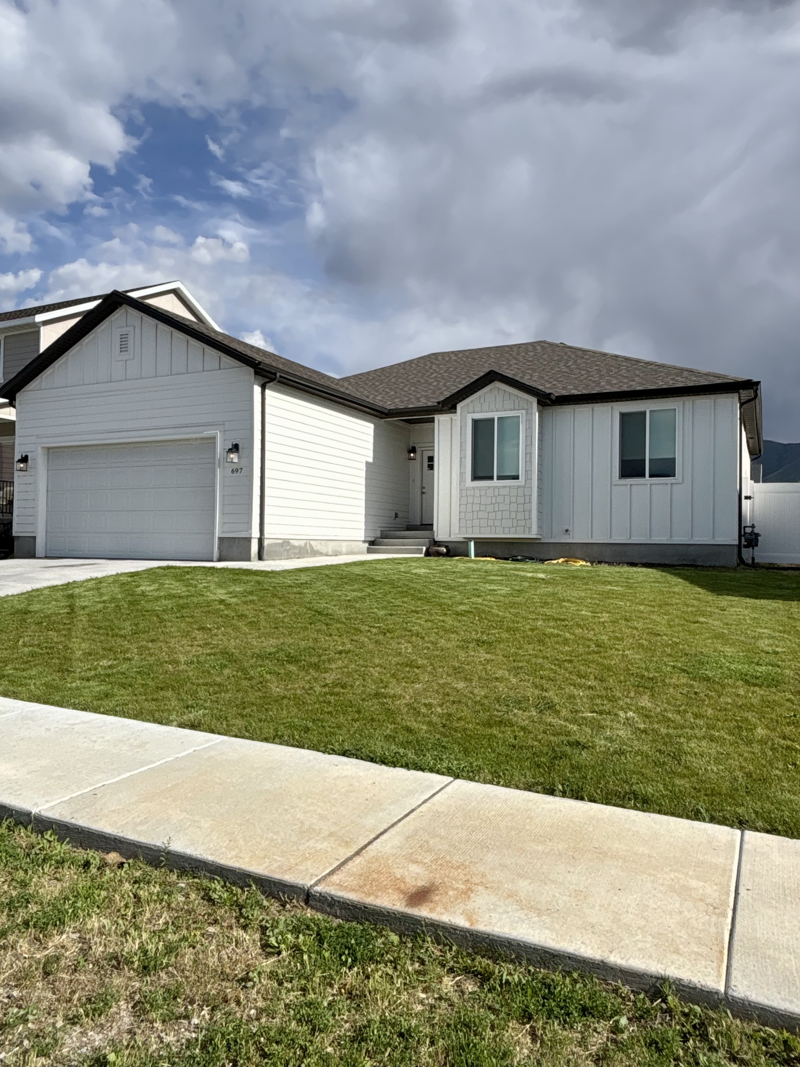 Tooele House: 697 W 660 S