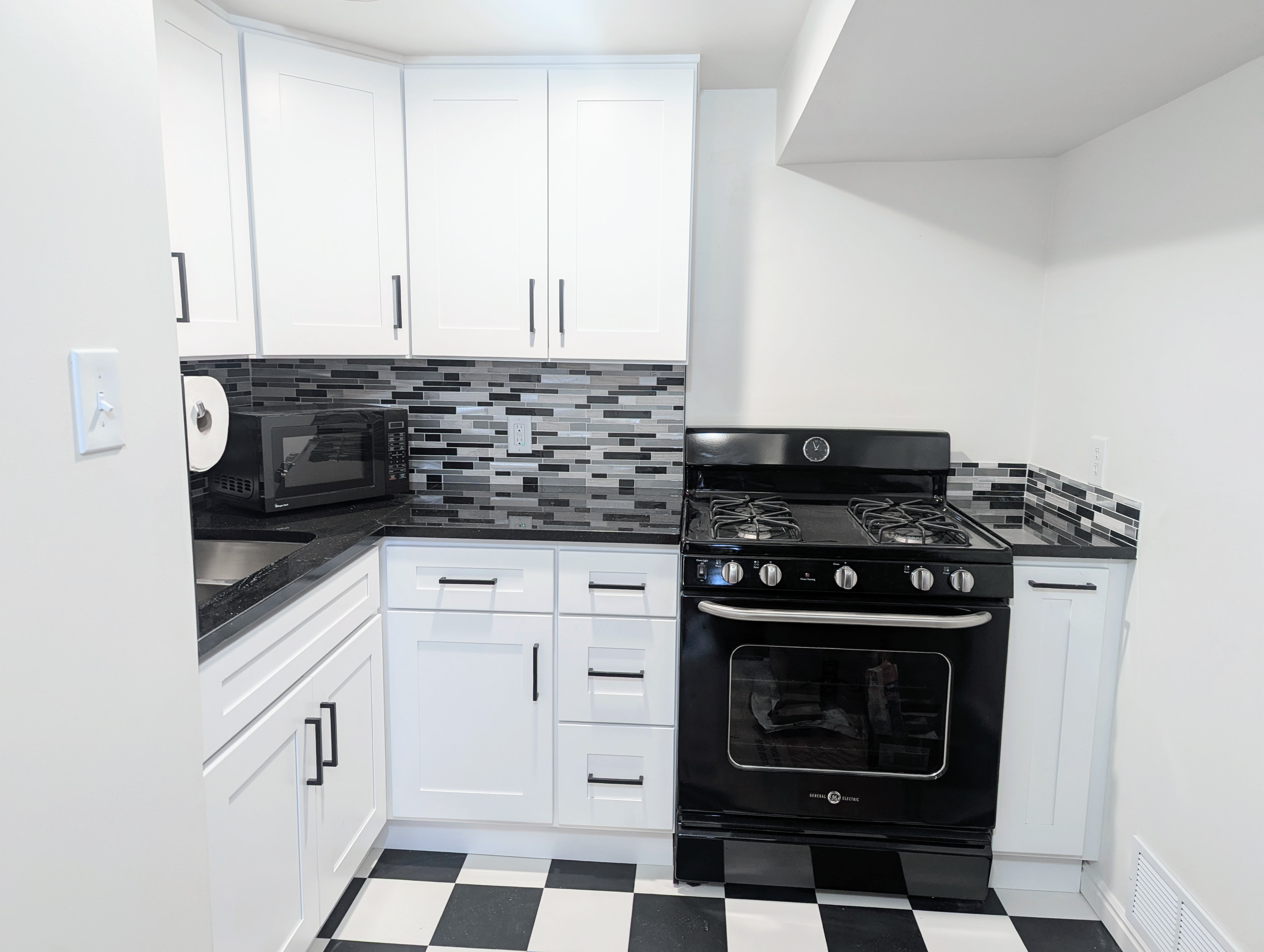 Salt Lake City Apartment: 2255 E Garfield Ave