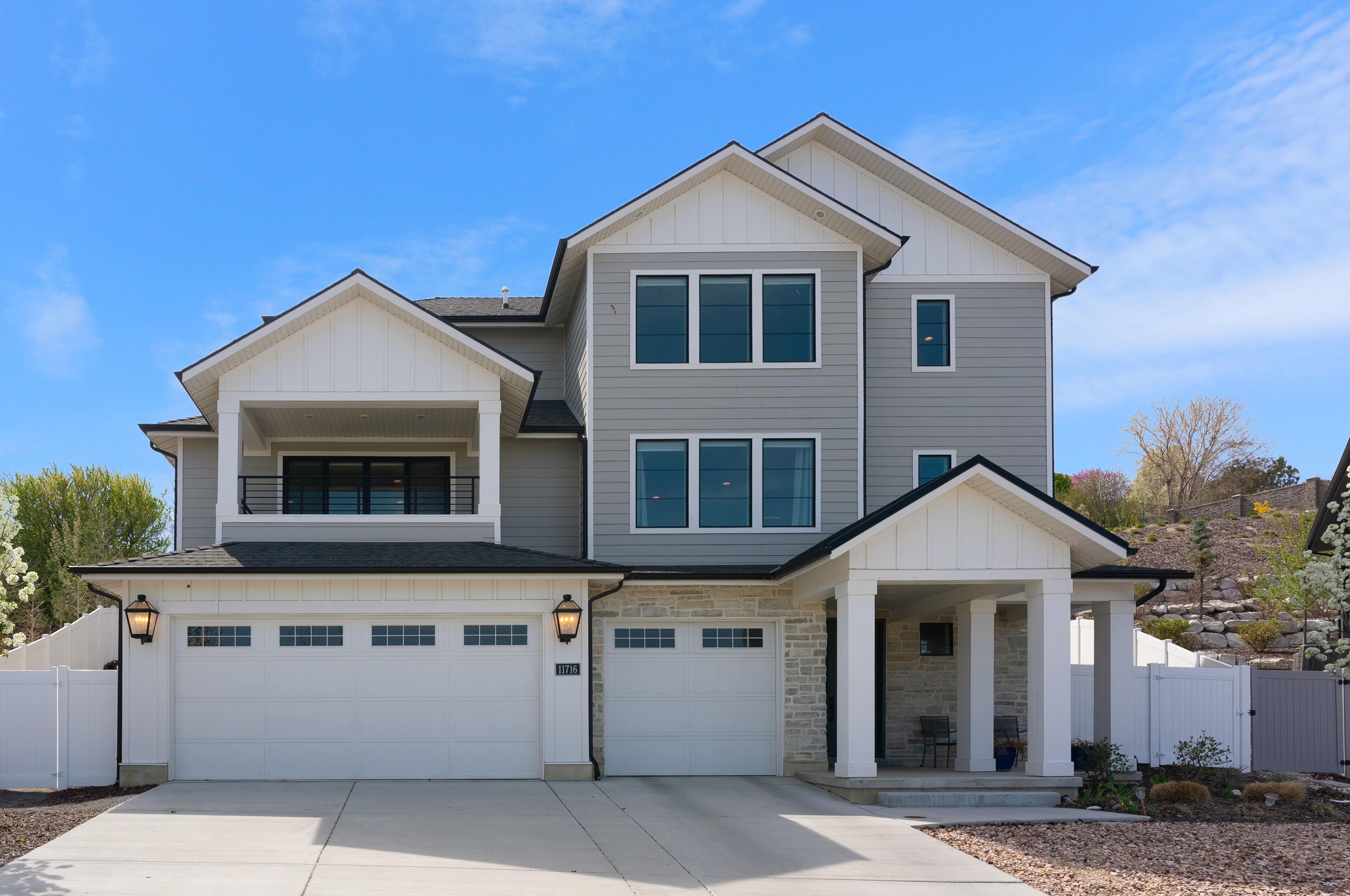 South Jordan House: 11716 S Meeks Ct