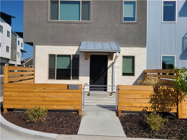 Layton Townhome: 2242 N 525 W