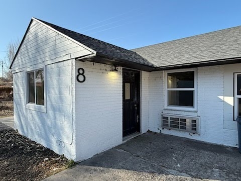 Springville Apartment: 15 W 300 N