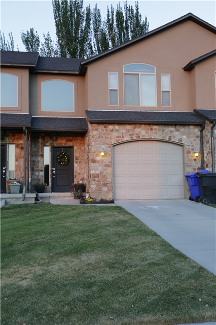 Bountiful Townhome: 2767 S 625 W