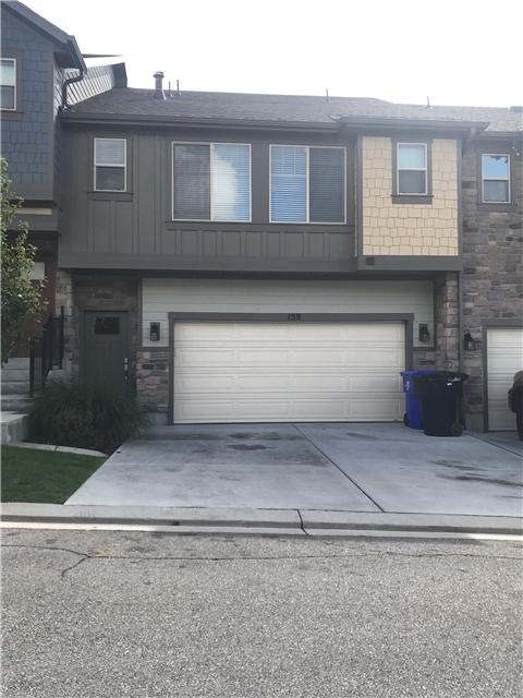 Bountiful Multiplex: 158 Orchard Pines Loop