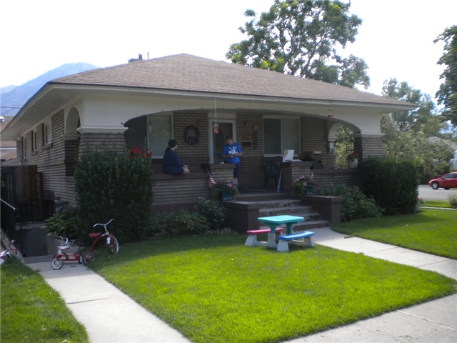 Provo In-Law/Basement: 387 S 300 W