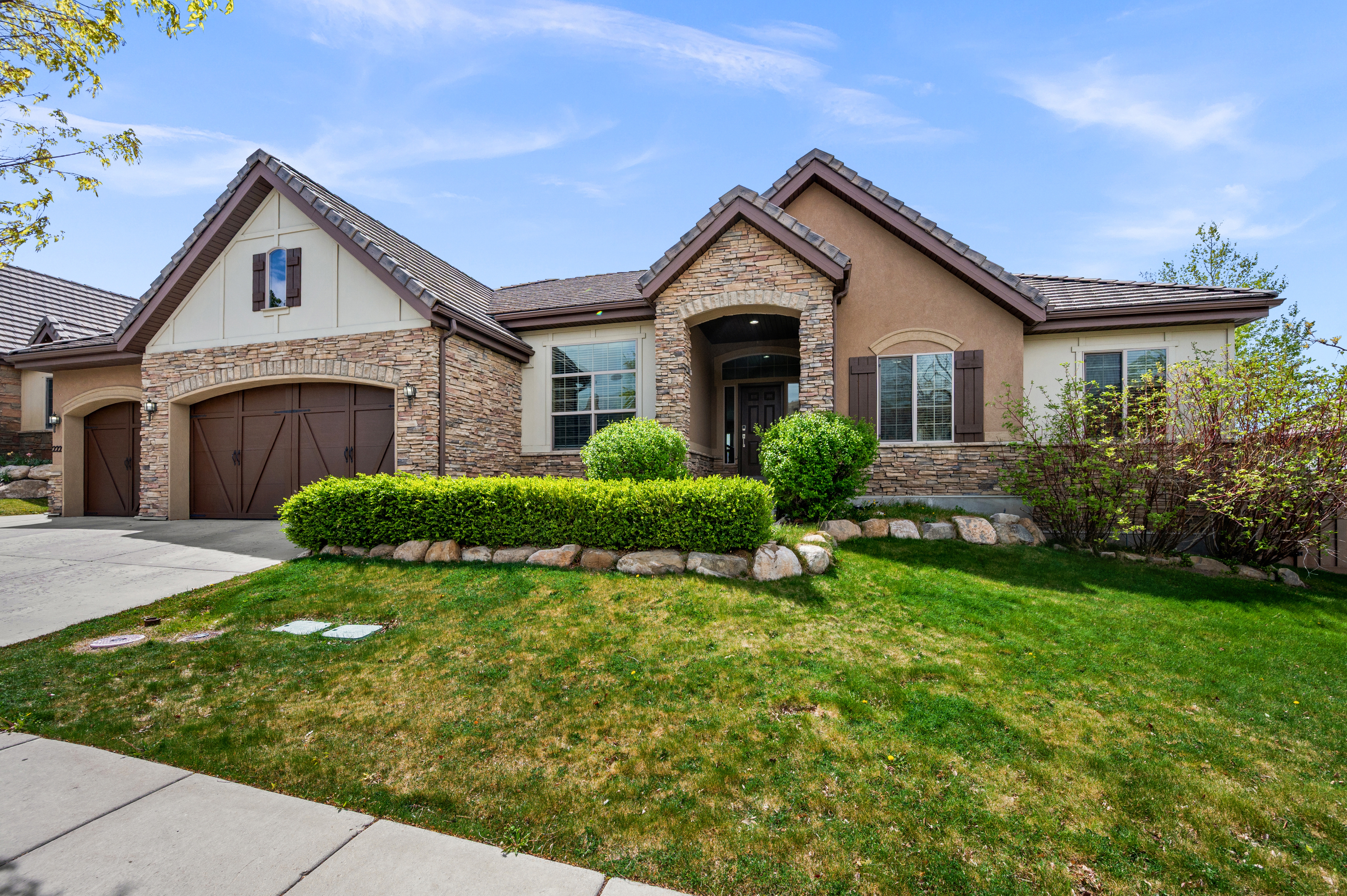 Lehi House: 2227 W Aspen Wood Loop