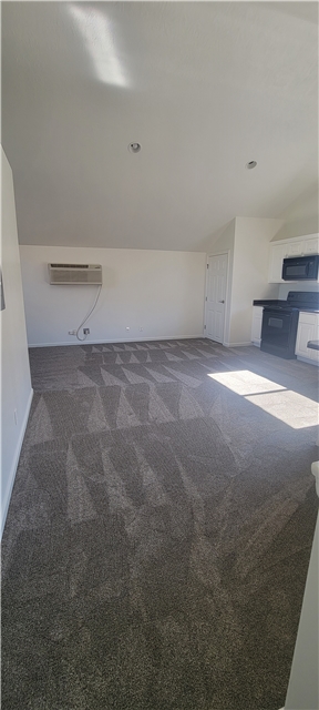 South Jordan House: 11588 S Harvest Rain Ave