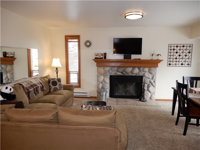 Park City Apartment: 3801 Village Round Dr
