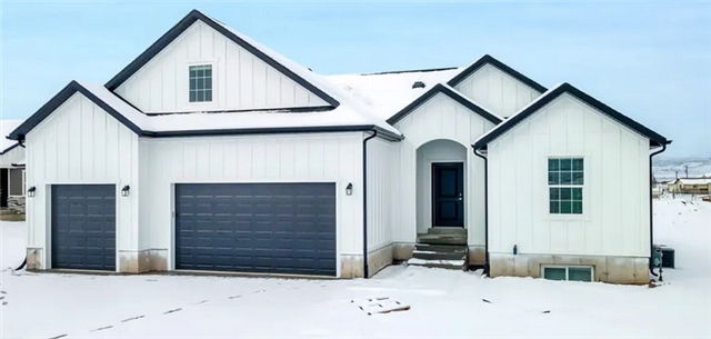 Goshen House: 239 North Center Street