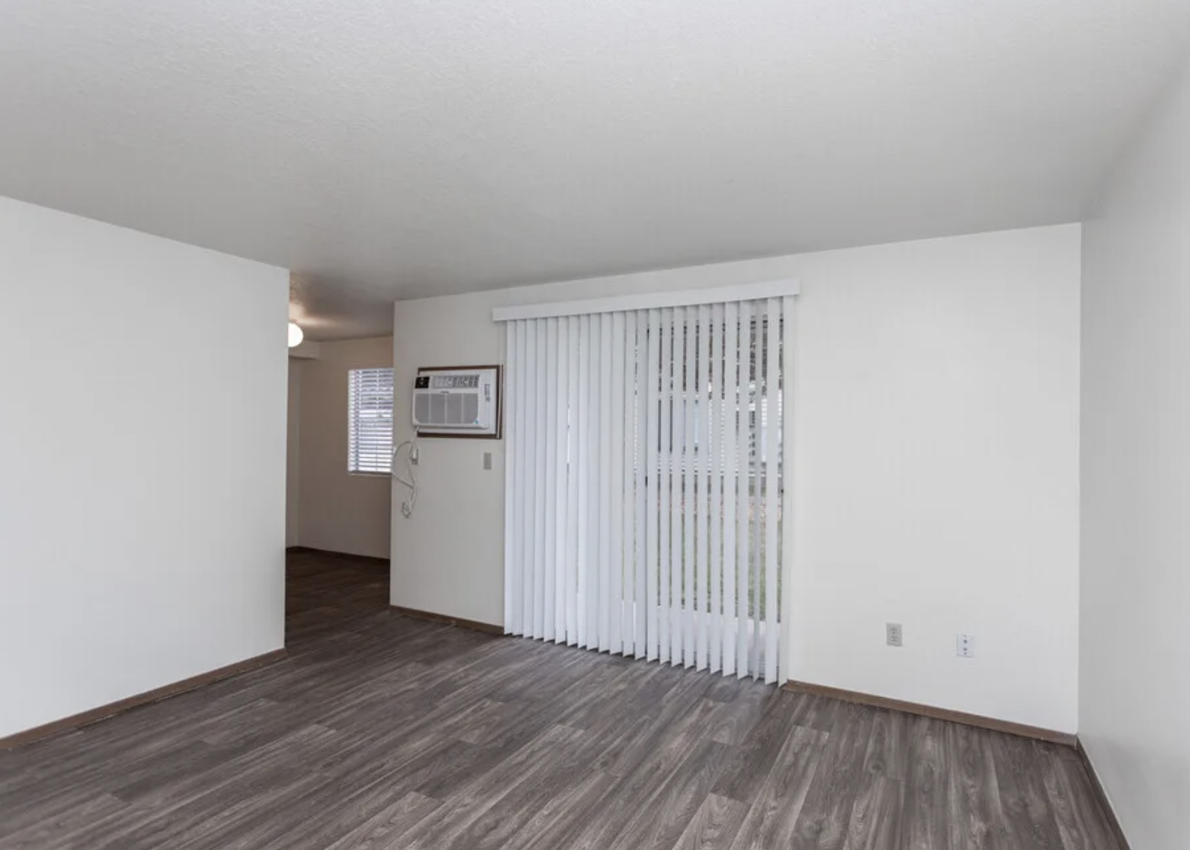 Peak Living Apartment for rent at 300 N Fort Ln, Layton, UT 84041