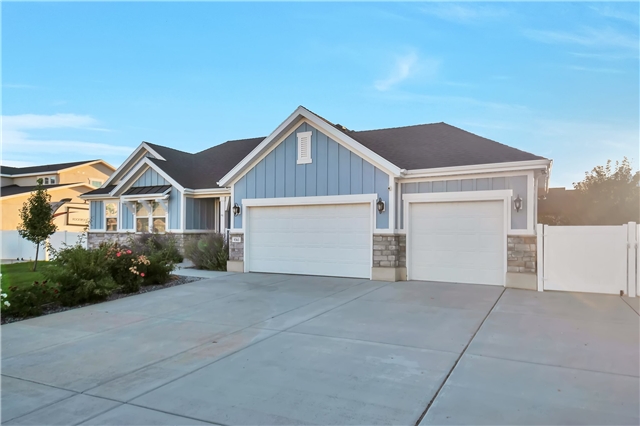 West Jordan House: 9361 S Michal Robert Ln