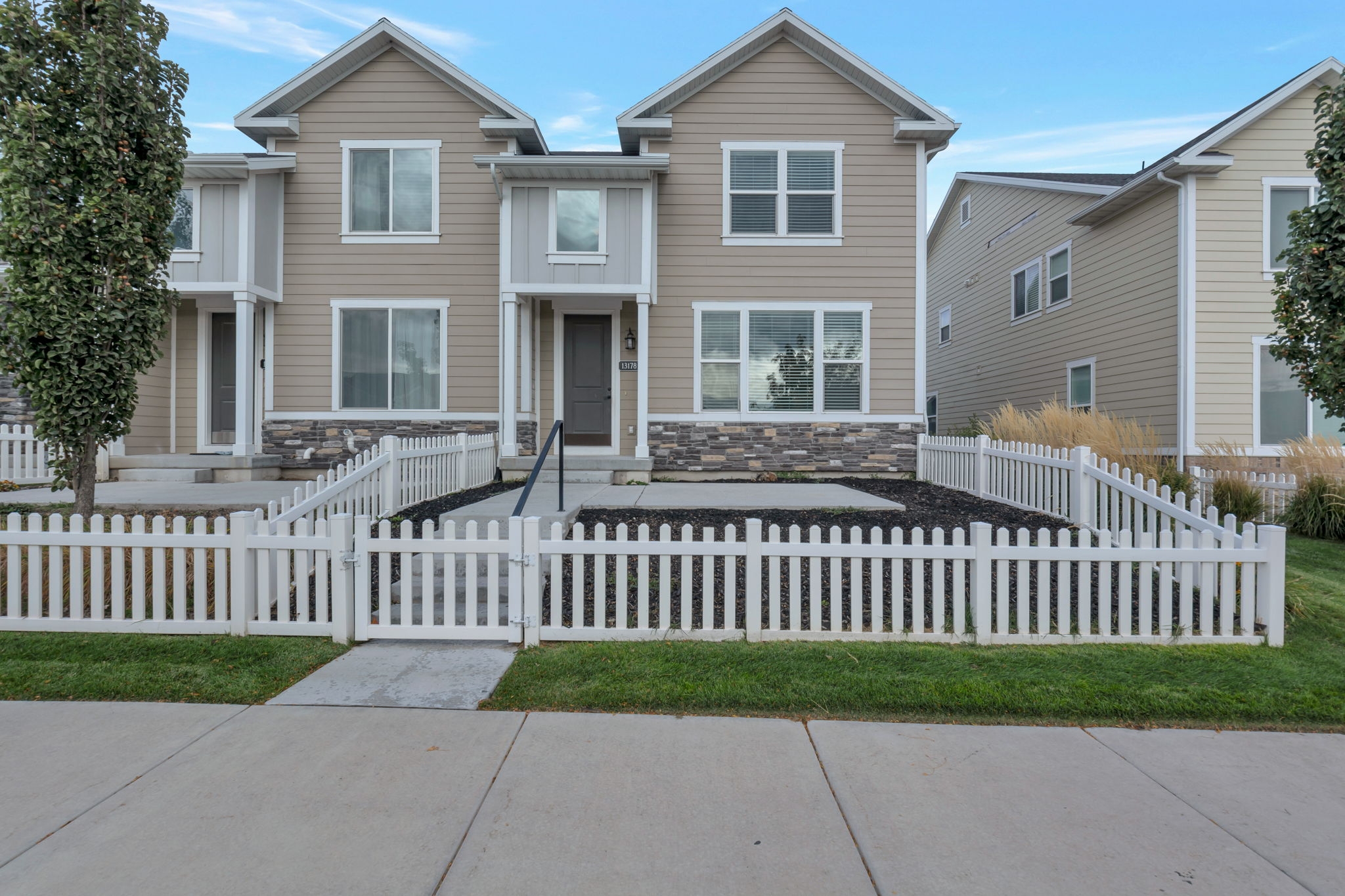 Herriman Townhome: 13178 S Blythswood Ln