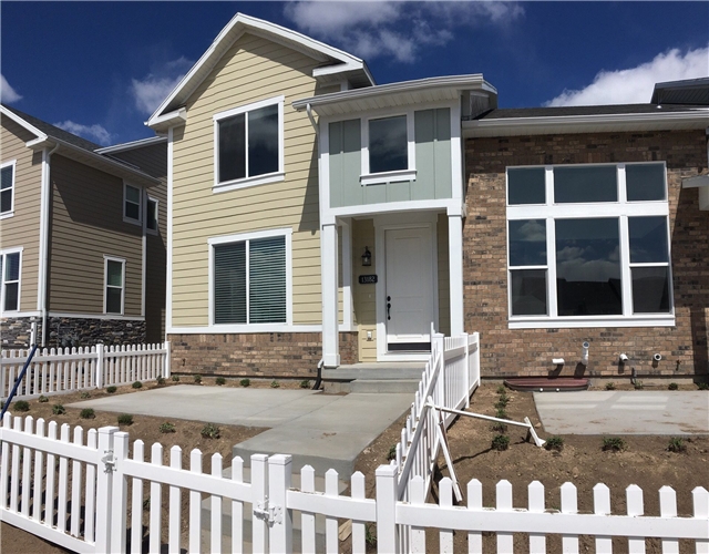 Herriman Townhome: 13182 S Whaddon Ct