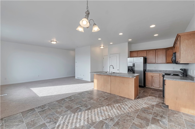 Saratoga Springs Townhome: 59 W Condor Rd