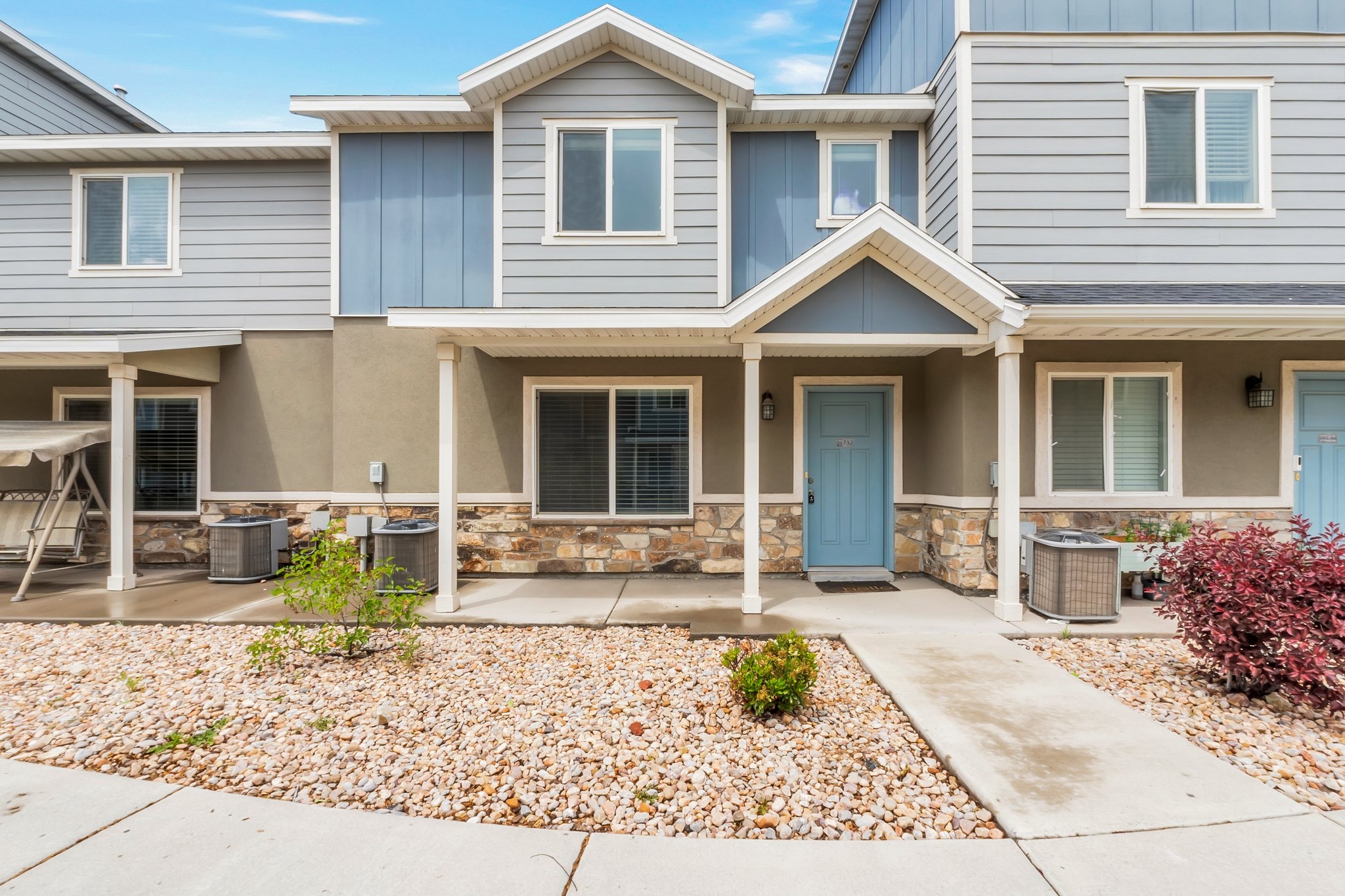 Orem Townhome: 732 E 150 N