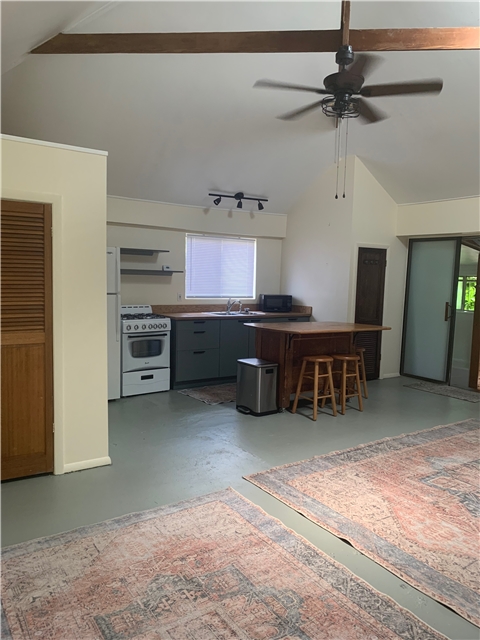 Salt Lake City Single Room: 1009 S Lincoln St