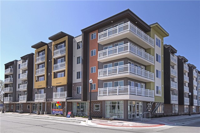 Murray Apartment: 4916 S Center St