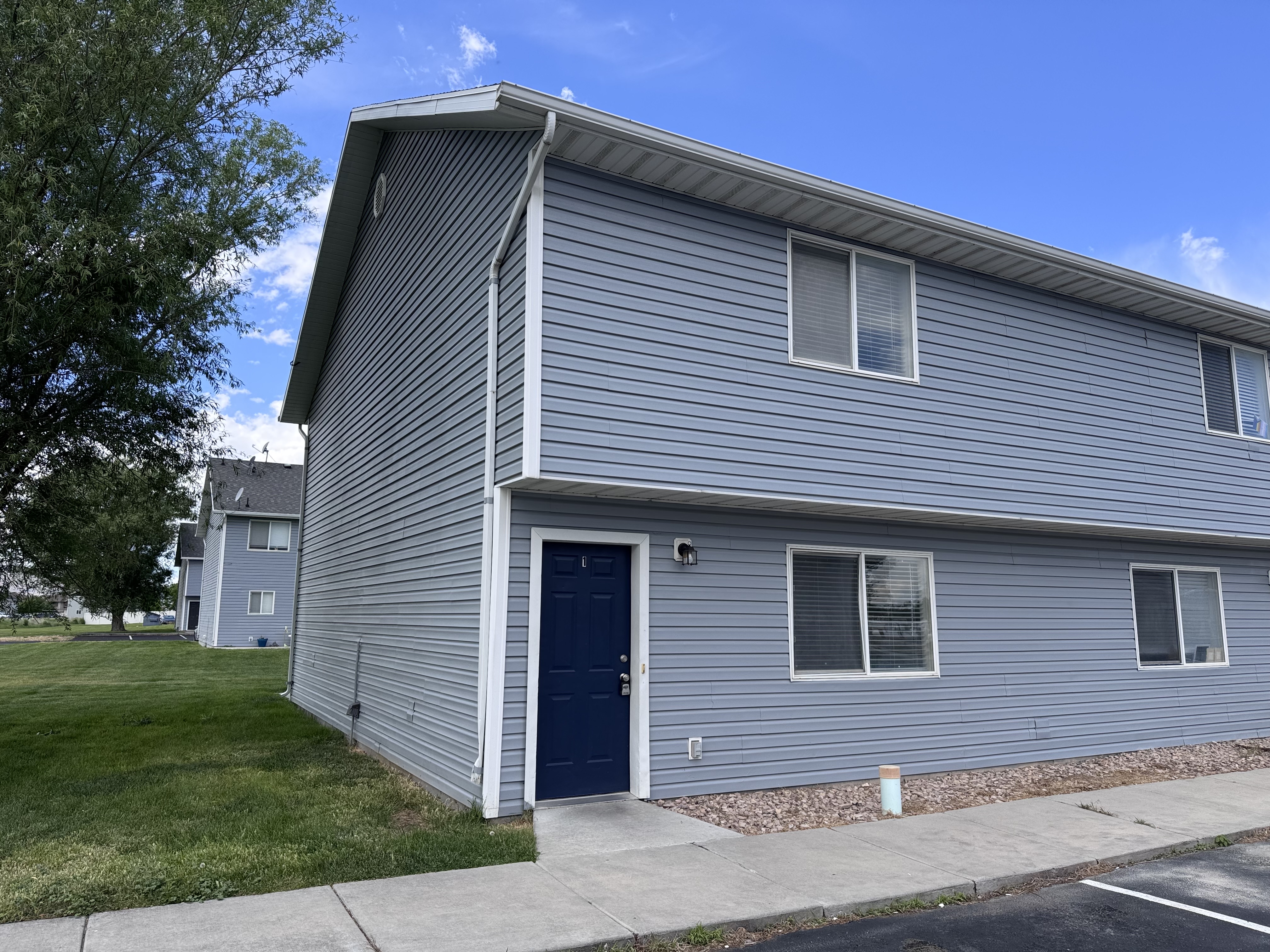 Tremonton Townhome: 2455 W 450 N