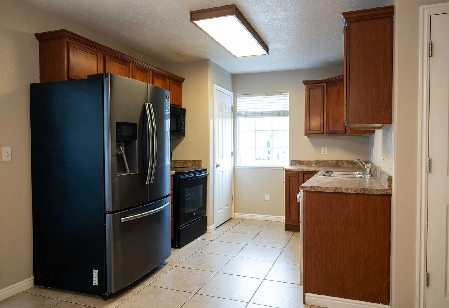 West Valley City Townhome: 3694 S Crespi Ct