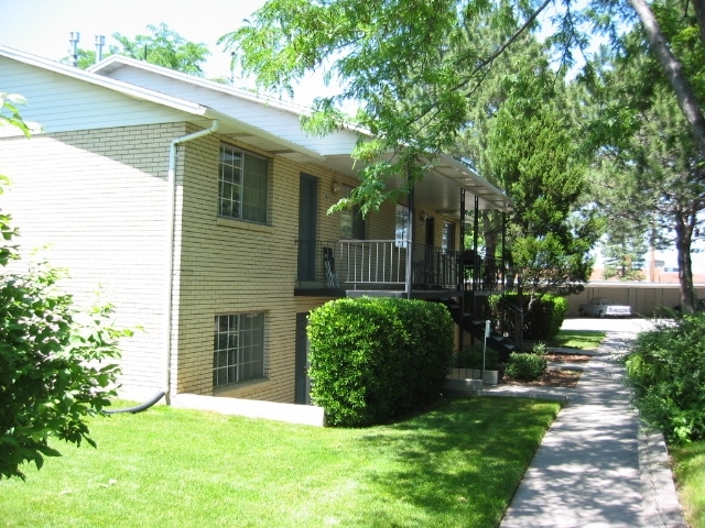Midvale Apartment: 1069 E South Union Ave