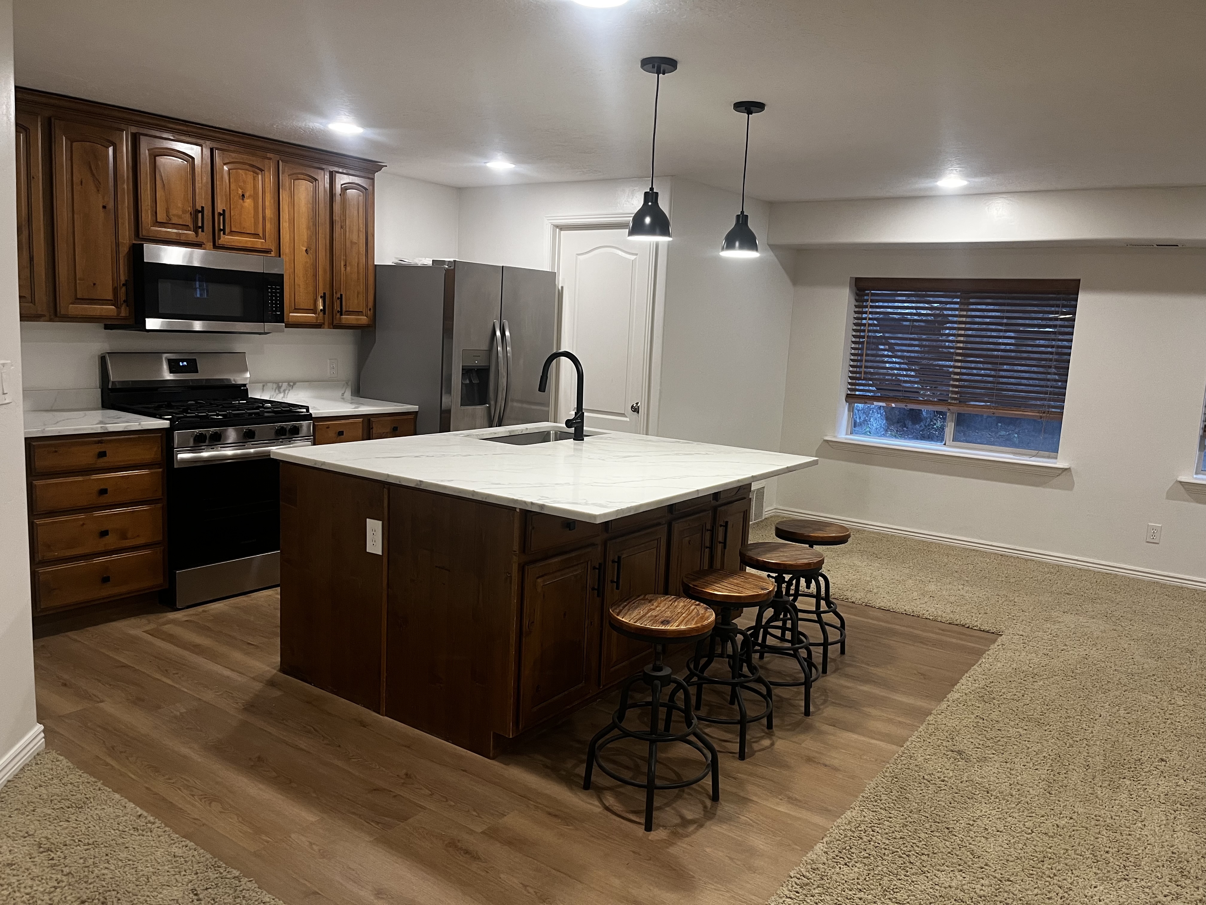 Saratoga Springs In-Law/Basement: 547 W Floribunda Dr