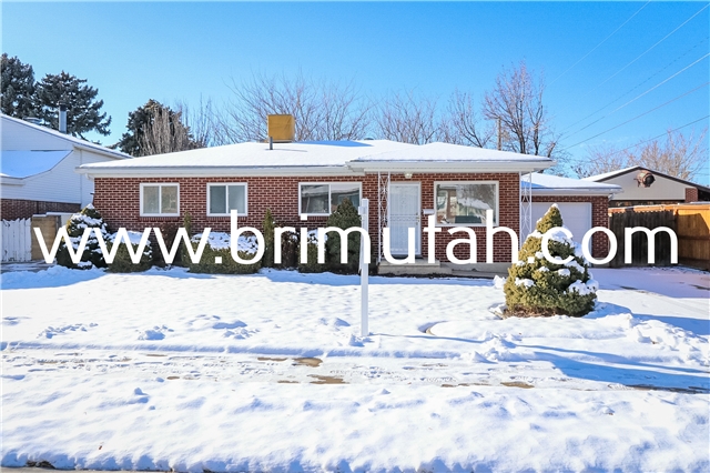 Salt Lake City House: 5856 S 157 W