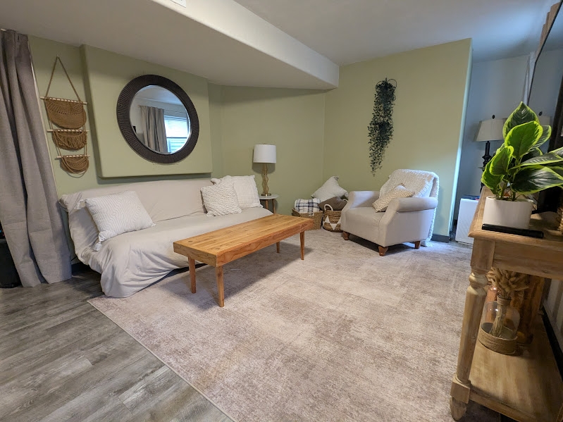 Eagle Mountain In-Law/Basement: 1152 E Russell Rd