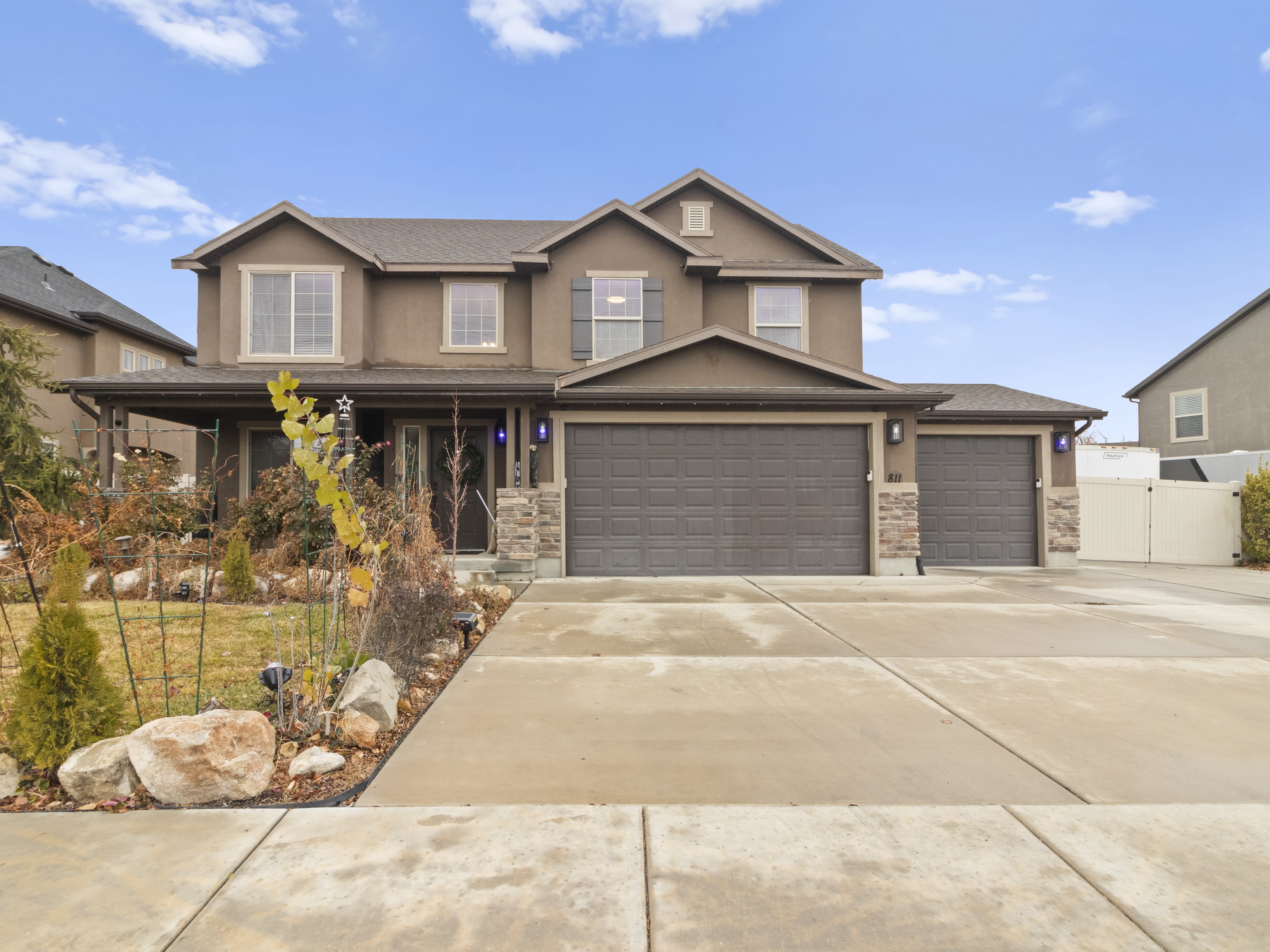 Lehi House: 811 E Sandhill Ct