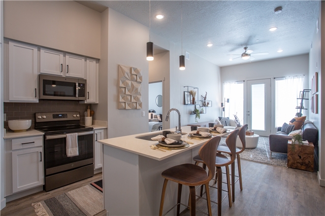 West Valley City Apartment: 2986 W Lehman Ave