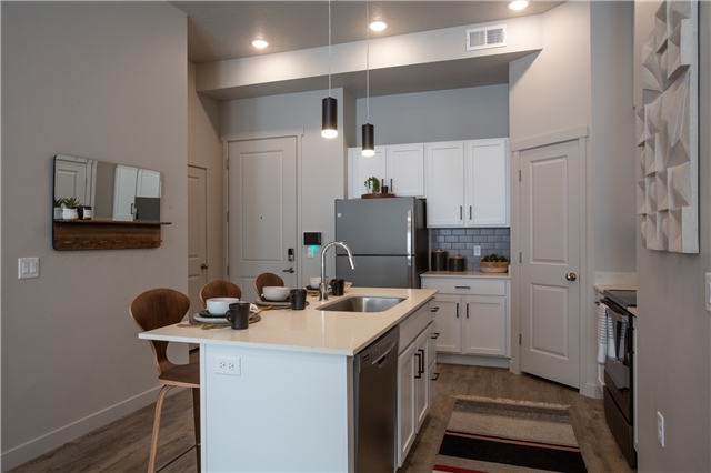 West Valley City Apartment: 2986 W Lehman Ave