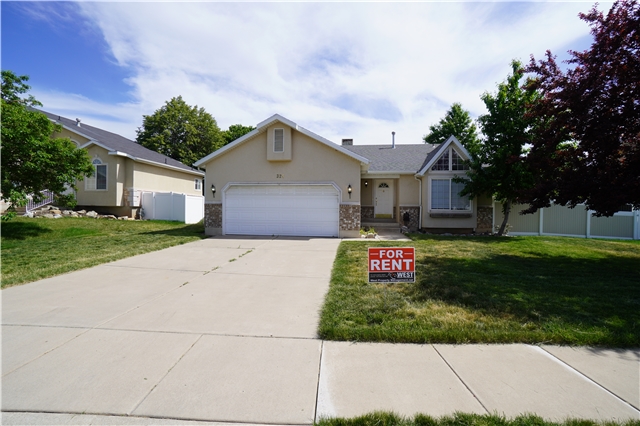 Layton House: 324 E 1100 N