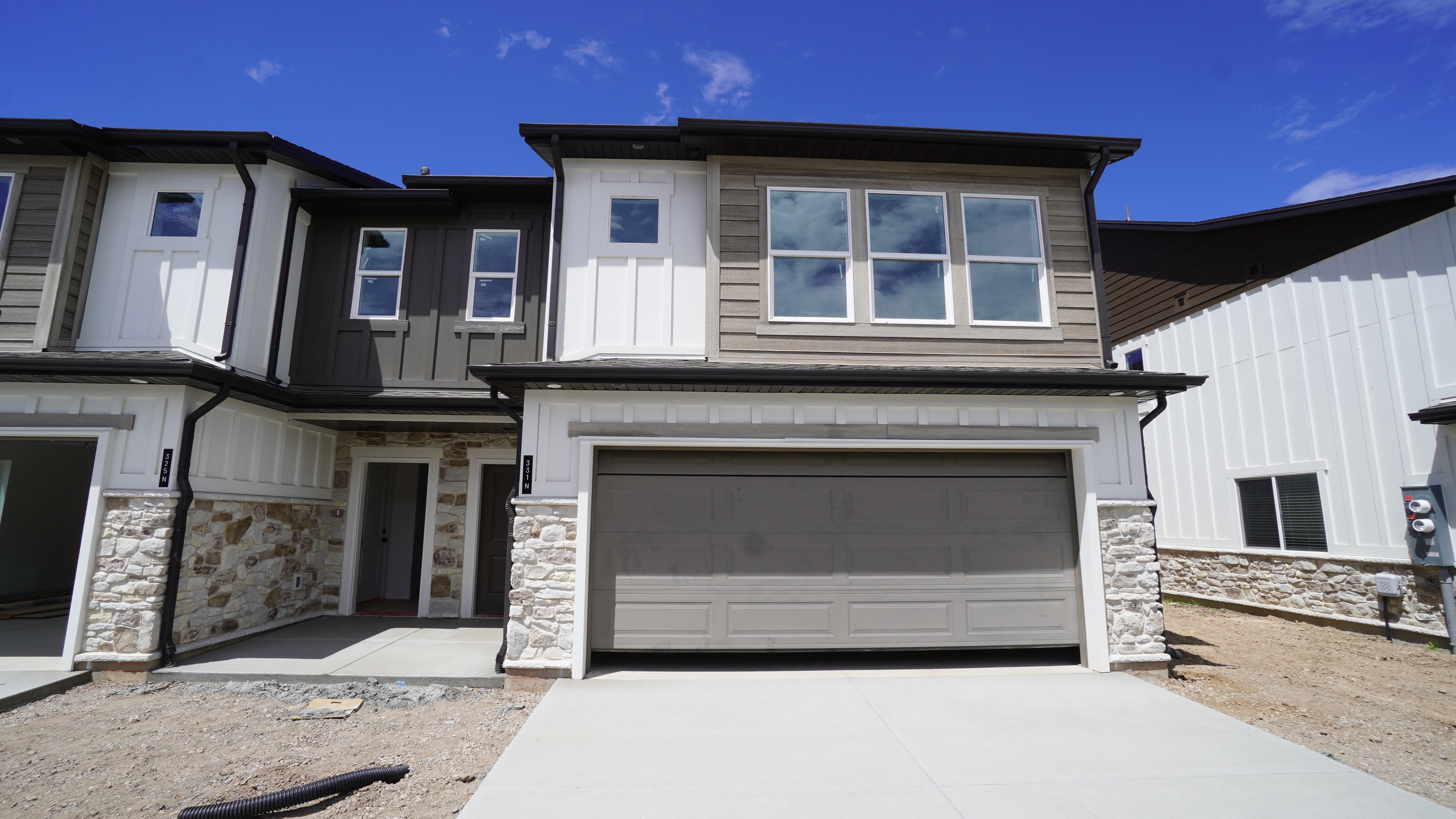 Ogden Townhome: 331 N Liberty Cove Dr