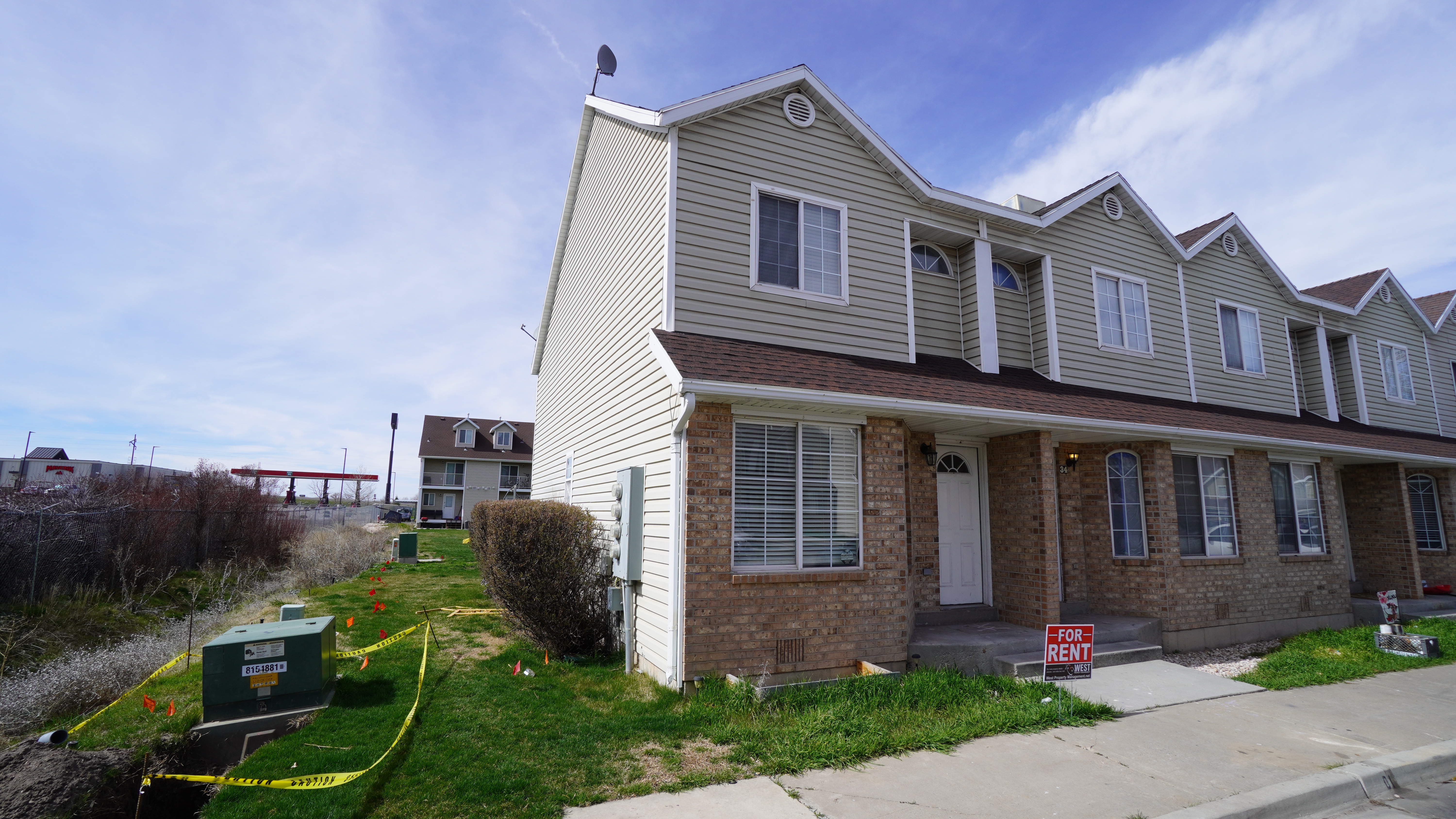 Ogden Townhome: 1045 S 1200 W