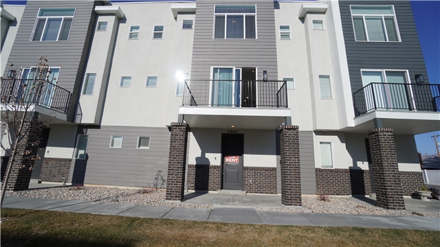 Ogden Townhome: 2347 W Jenna