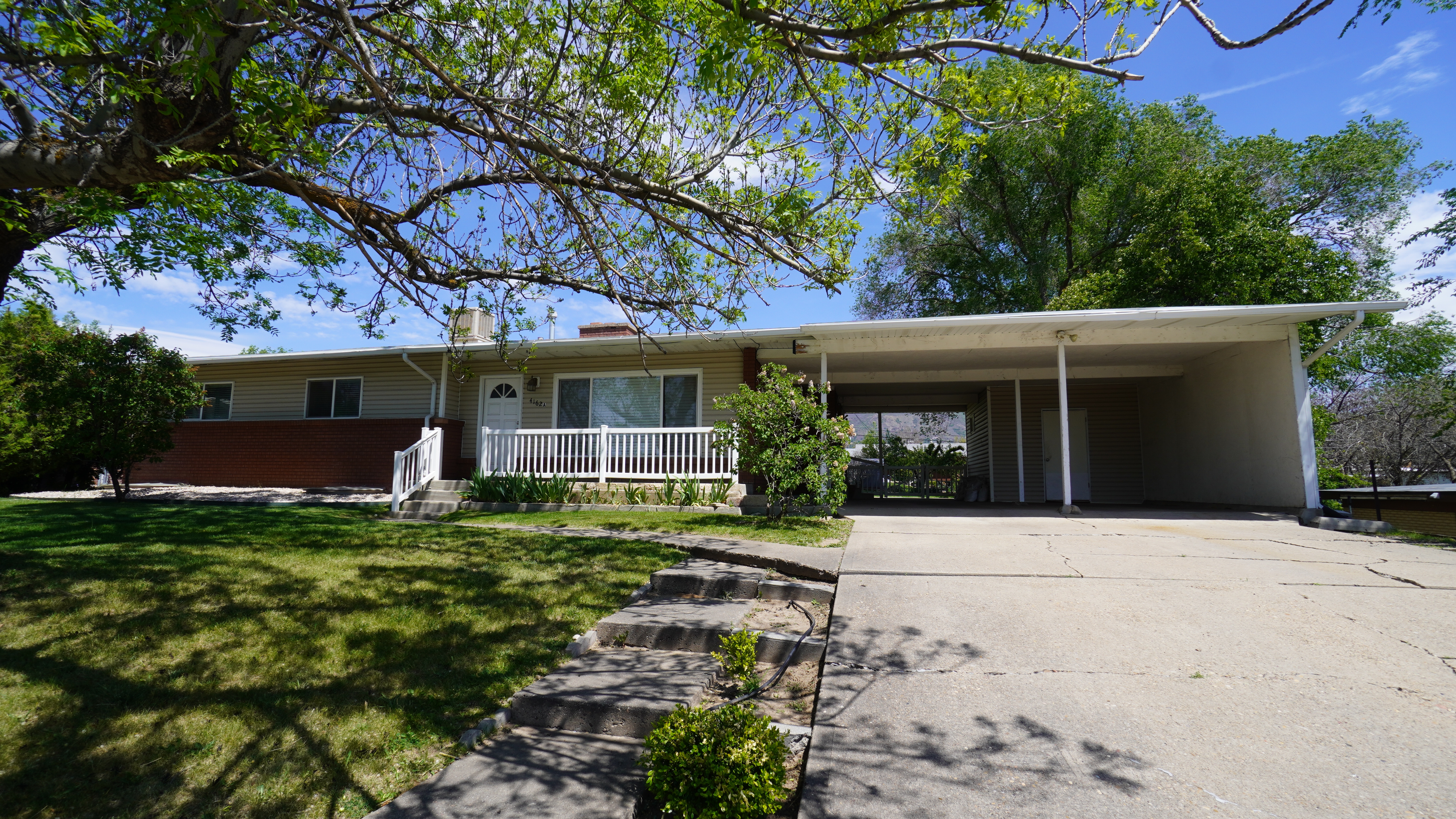 South Ogden Townhome: 4162 Porter Ave