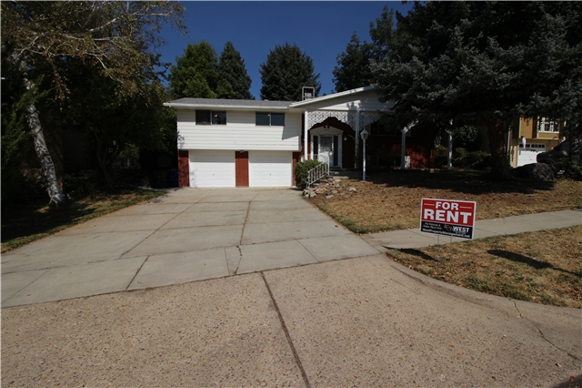 Ogden House: 1624 Navajo Dr