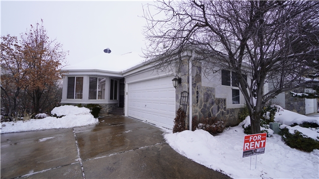 Kaysville Multiplex: 1043 Brook Haven Dr
